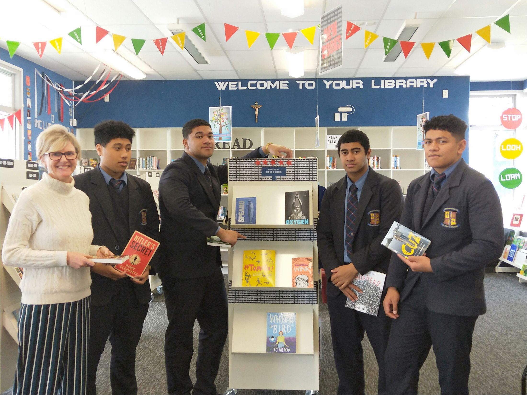 Mrs Twomey And Students In Library