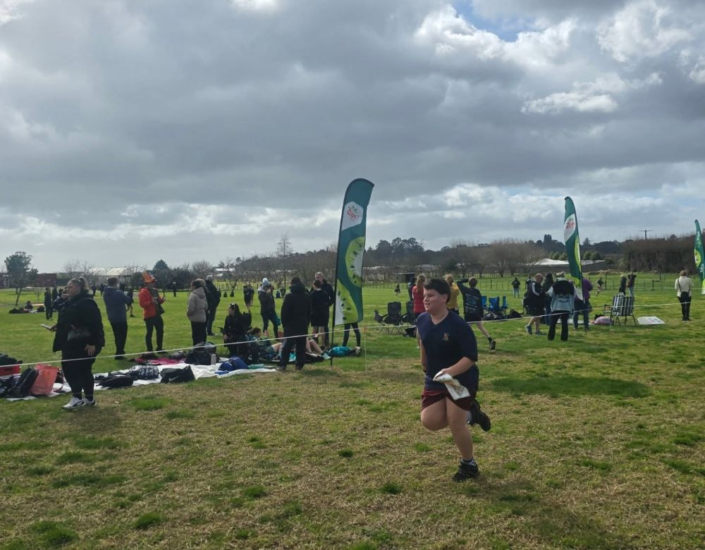 543777613 17962686320970779 3823626962176110032 N